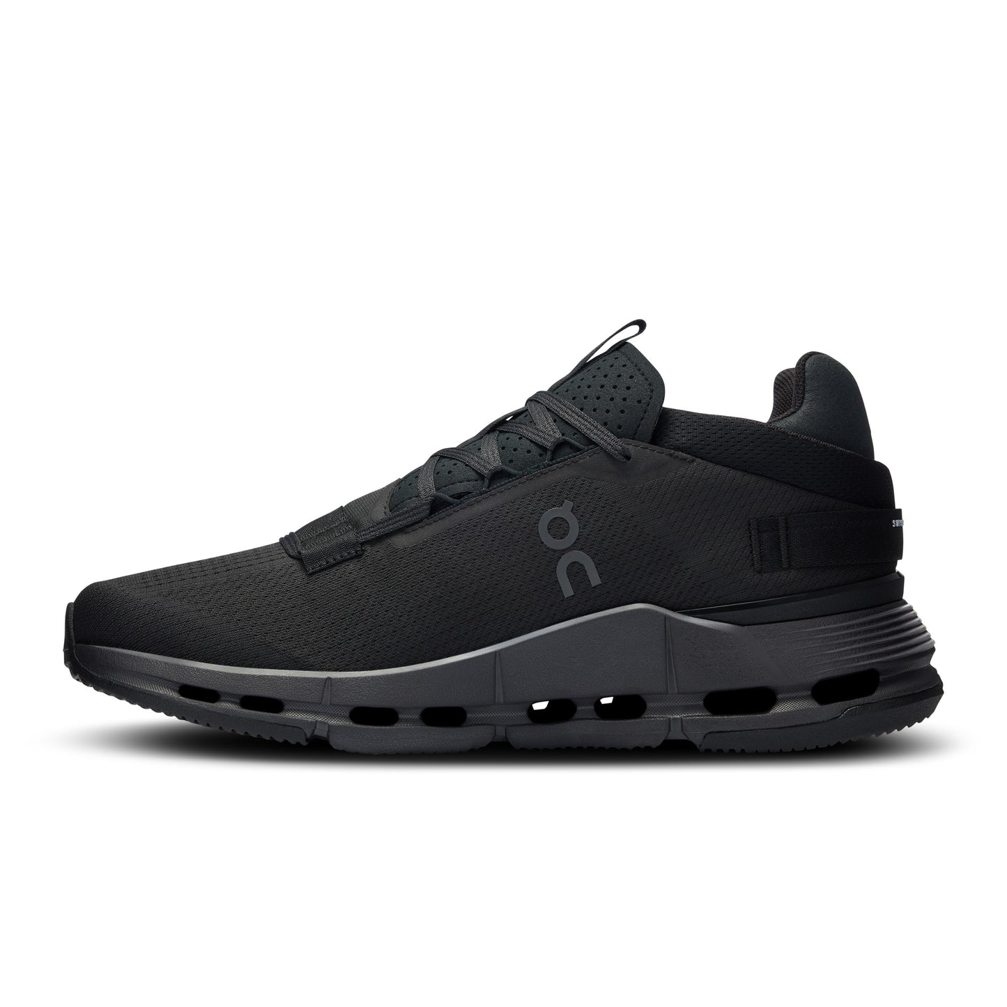 ON Cloudnova 2 men's shoes