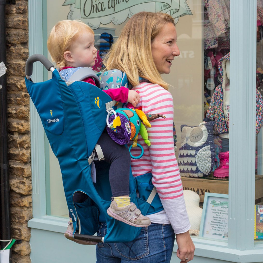 Lightweight backpack for carrying children – Urban Outdoor