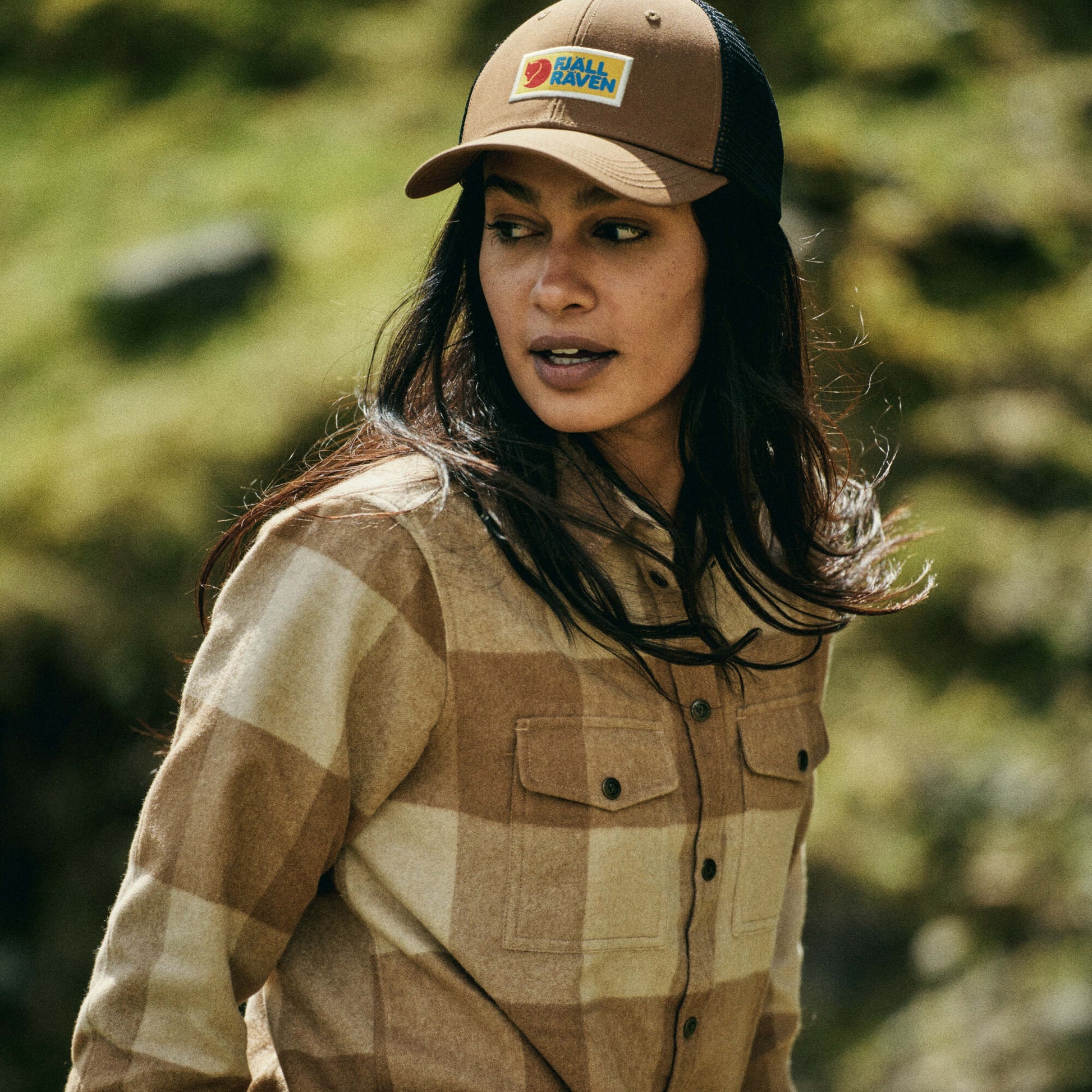 Flaneļa krekls Fjallraven Canada Shirt sieviešu Garroku krekli Krekli Vidējā slāņa jakas