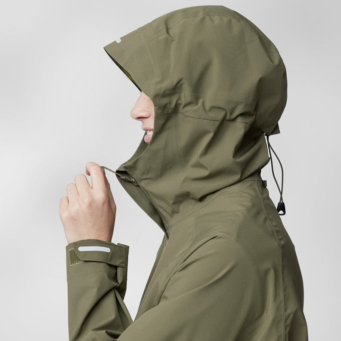 Lietus jaka Fjallraven HC Hydratic Trail sieviešu Lietus jakas Vidējā slāņa jakas Virsjakas